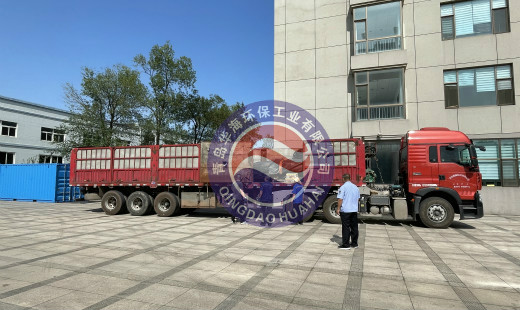 濟南客戶訂購的橡膠壩生產(chǎn)完畢準(zhǔn)備發(fā)貨